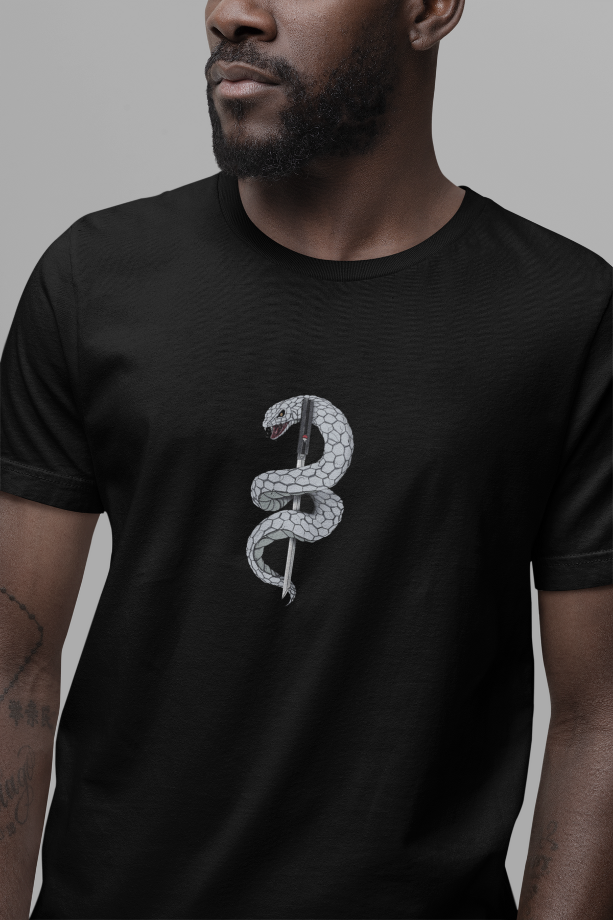 Itachi x Sasuke - Basic Shirt Unisex