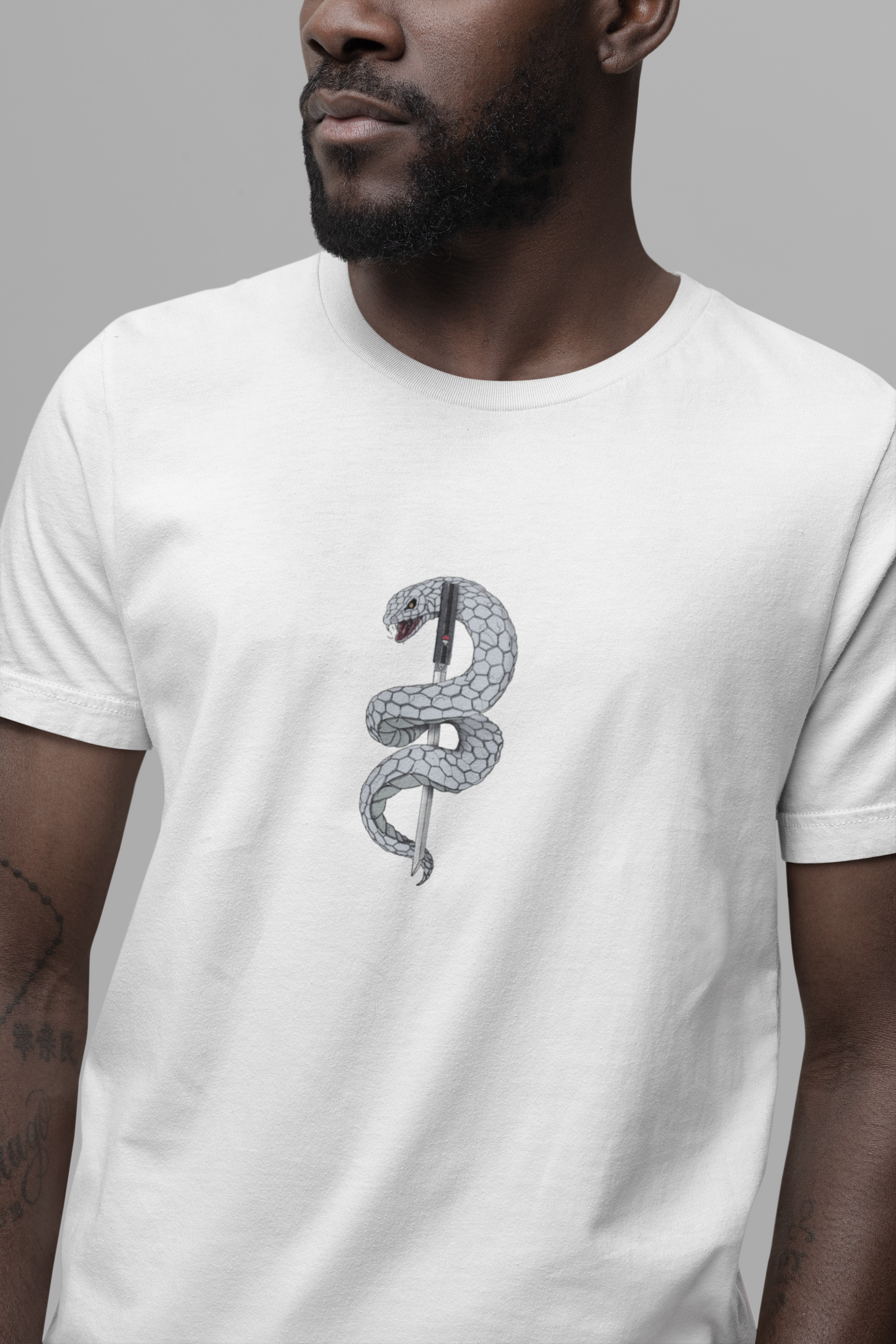 Itachi x Sasuke - Basic Shirt Unisex